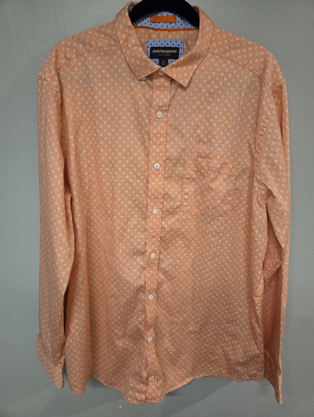 Johnston & Murphy Men's XL Collared Button Down Dress Shirt Patterned - Picture 4 of 6